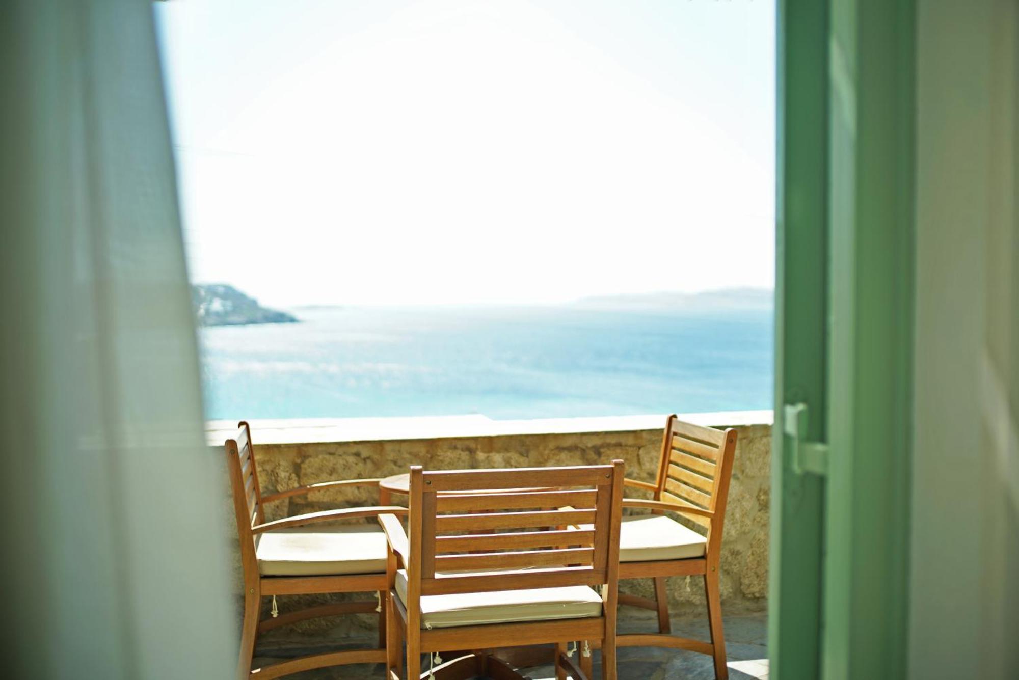 Panthea 2* Agios Ioannis Diakoftis