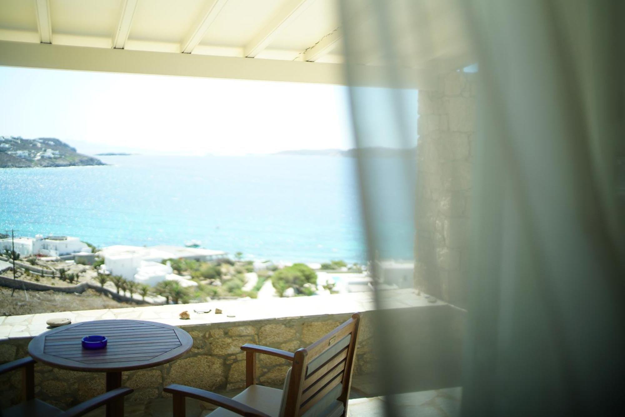 Aparthotel Panthea 2*